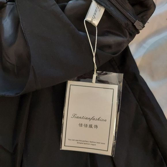 Puff-Sleeve Bow Blouse / Mini A-Line Overall Dress - Picture 6 of 9